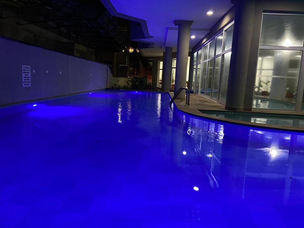 Apartamento Frente Mar Ubatuba Praia Grande Bagian luar foto