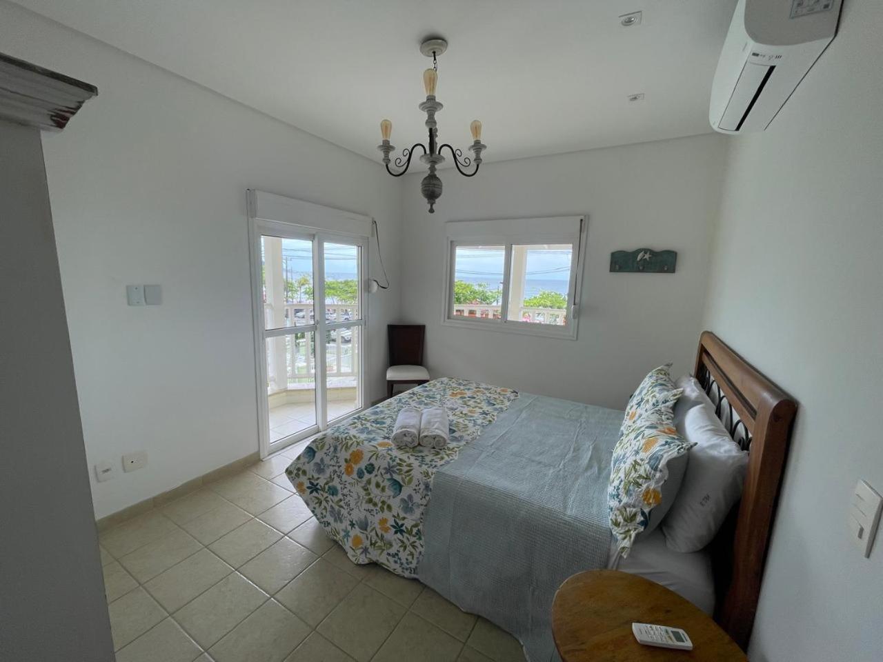 Apartamento Frente Mar Ubatuba Praia Grande Bagian luar foto